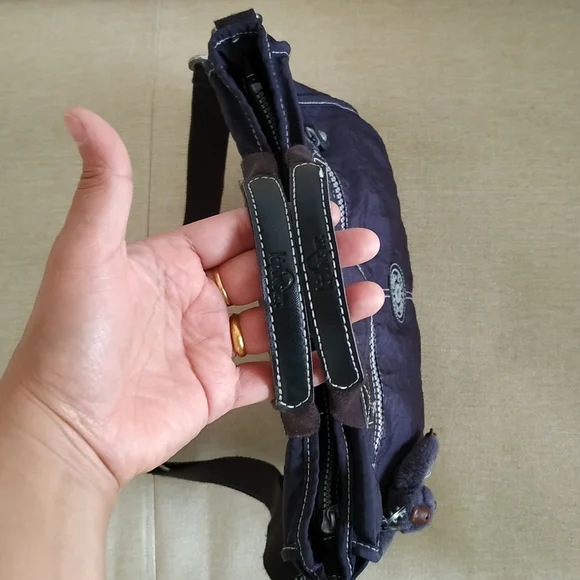 Authentic kipling 2 way Bag (Unisex) - Picture 9 of 14